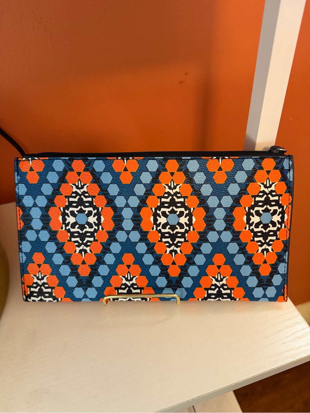 VERA BRADLEY Geometric Wristlet Clutch(NWOT) - Picture 7 of 8